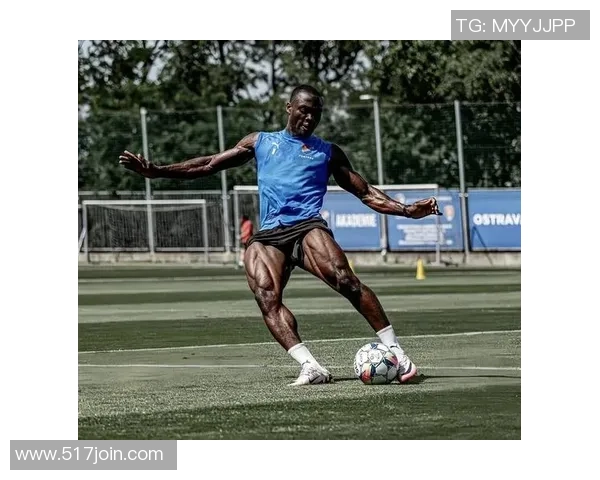 足球球星爆发力排名榜:速度与力量并存的顶级运动员表现分析 足球球星爆发力排名榜:速度与力量并存的顶级运动员表现分析